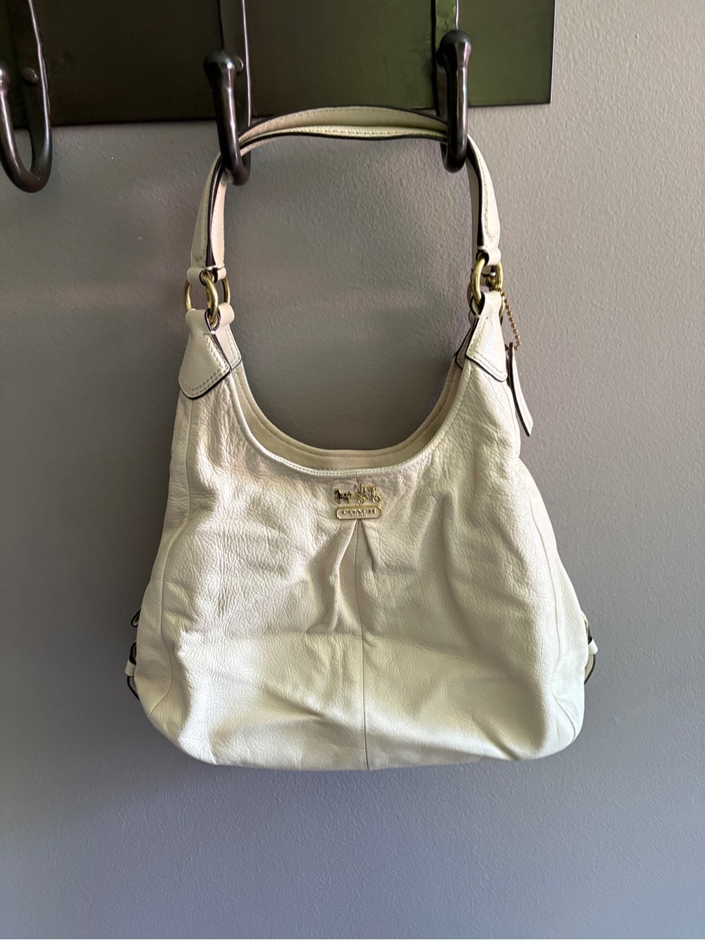 Coach White Pebble Leather Shoulder Bag with Gold Hardware